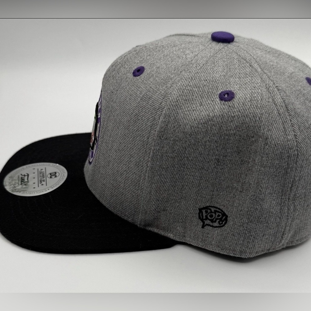 DC FUNKO The Joker SnapBack Gray Ball Cap With Black Bill - Picture 2 of 7